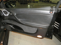 Image 10 of 12 of a 2004 PONTIAC GTO