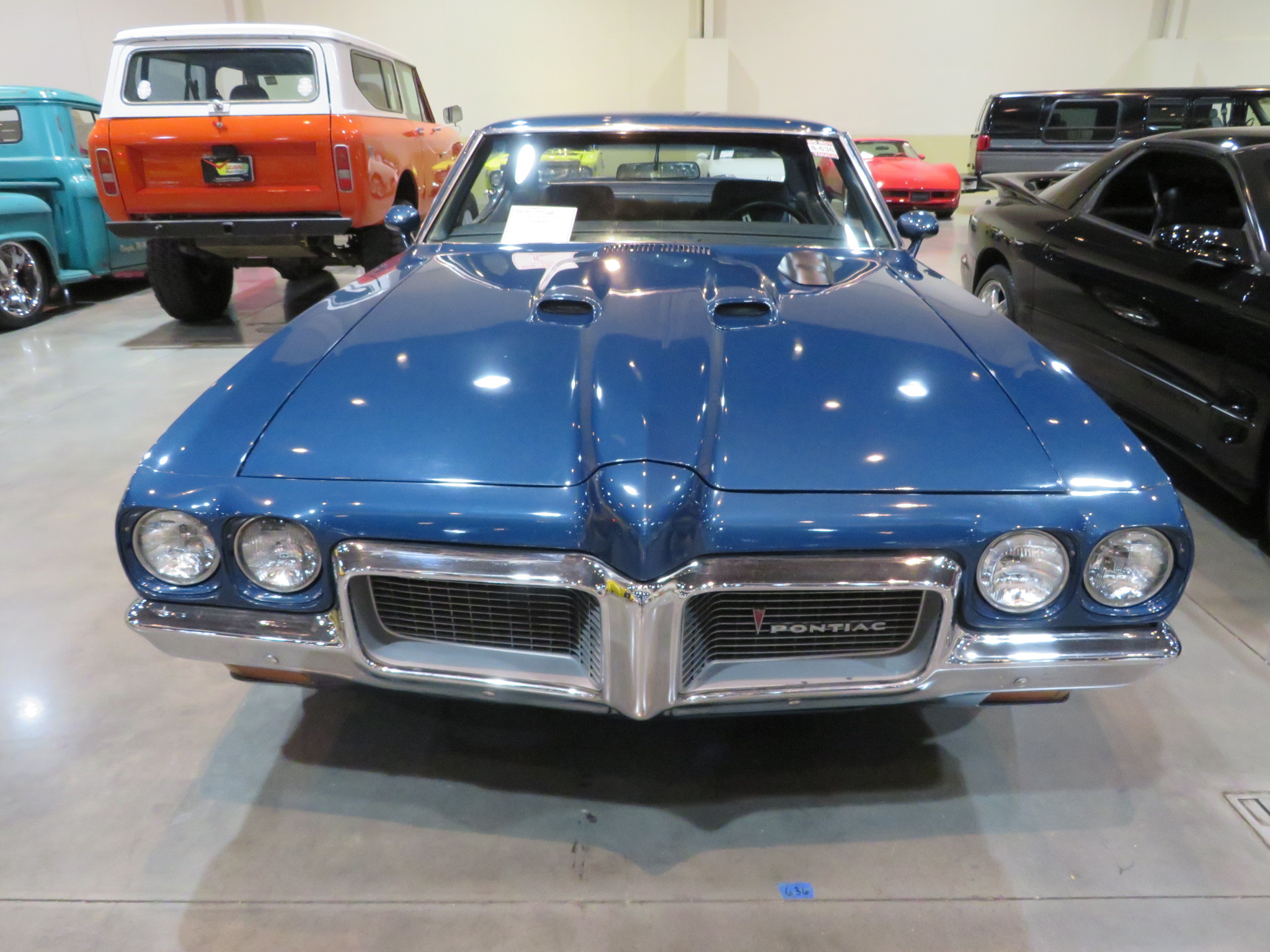 2nd Image of a 1970 PONTIAC LEMANS