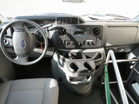 Image 3 of 14 of a 2014 FORD ECONOLINE E350 SUPER DUTY