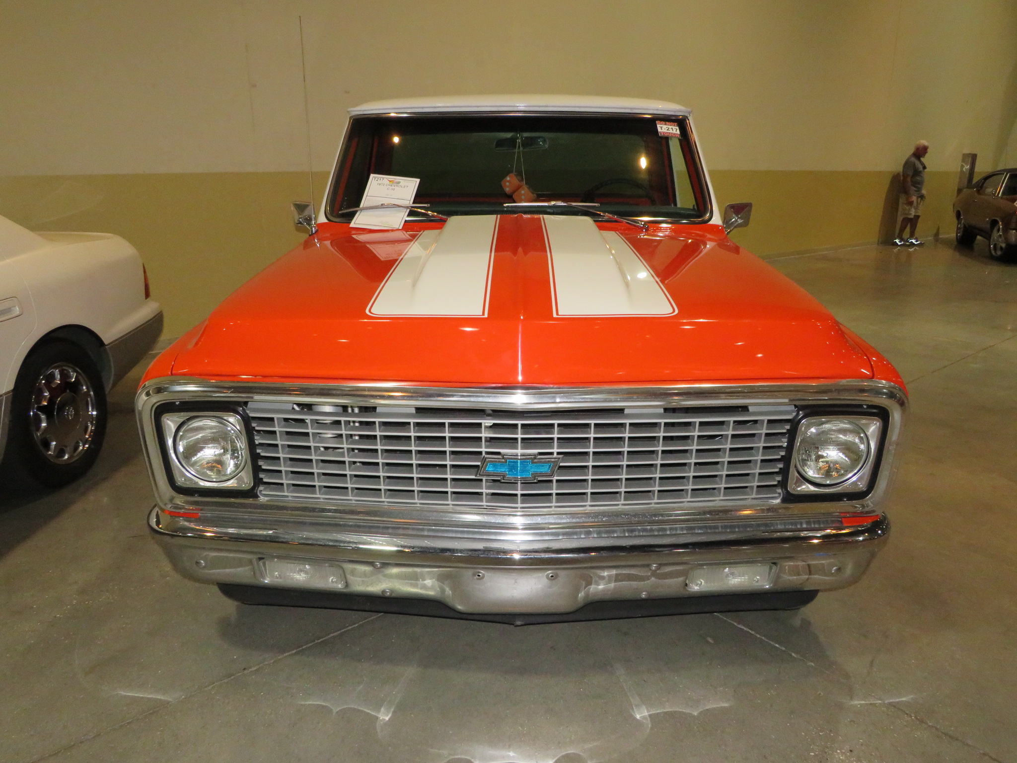 2nd Image of a 1972 CHEVROLET C-10