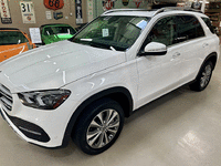 Image 1 of 8 of a 2020 MERCEDES-BENZ GLE-CLASS GLE350 4MATIC