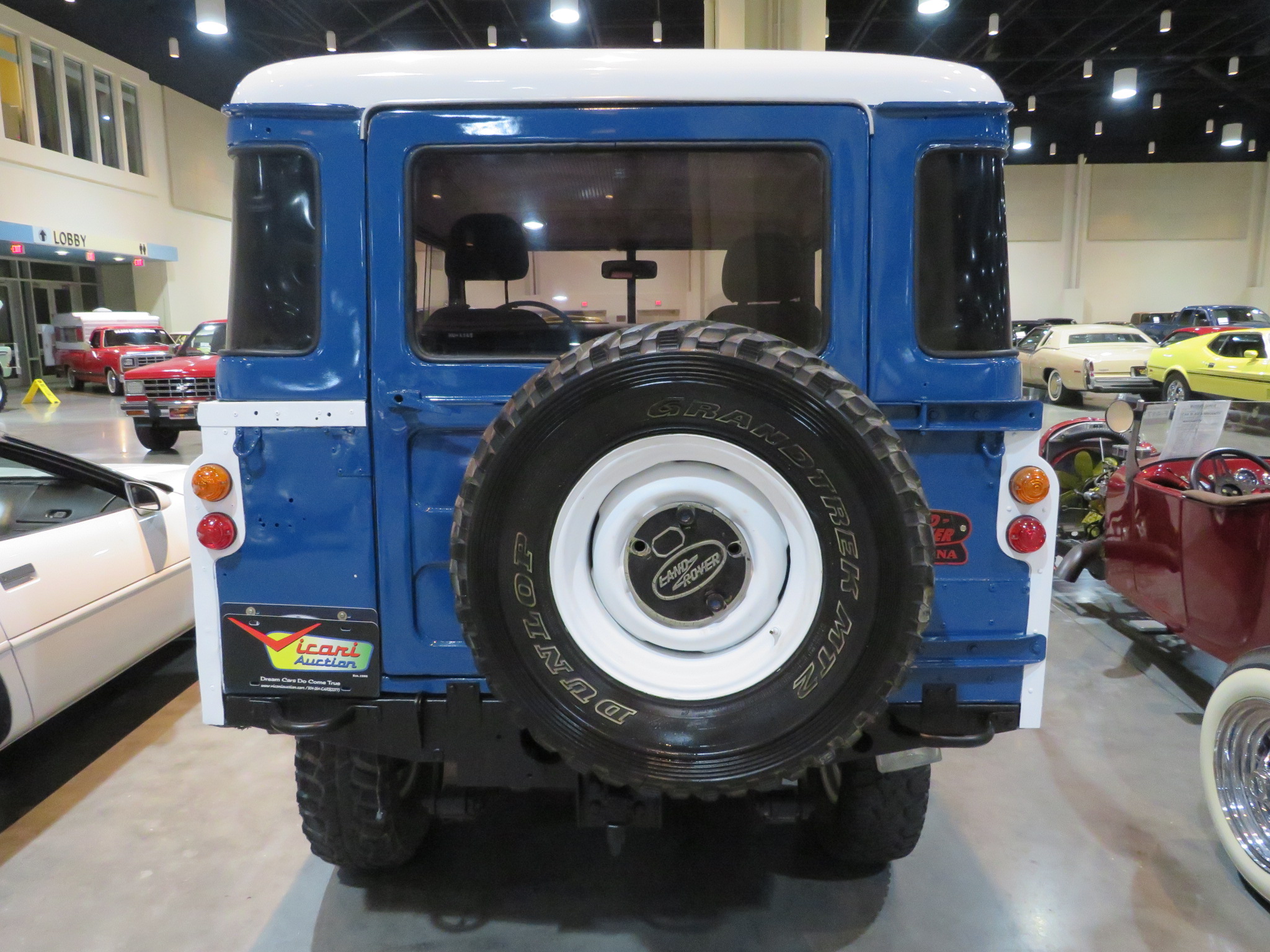 3rd Image of a 1974 LANDROVER SERIES II SANTANA