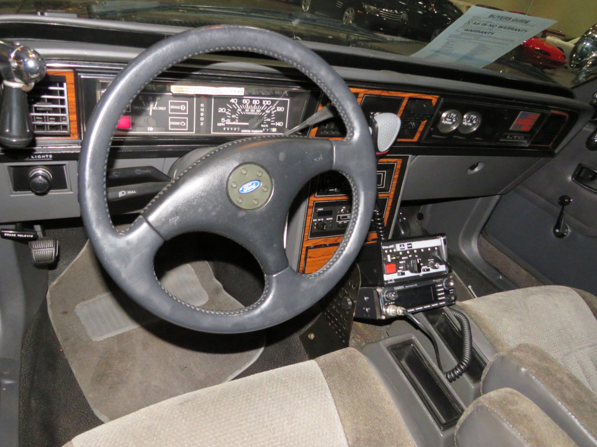 4th Image of a 1984 FORD LTD