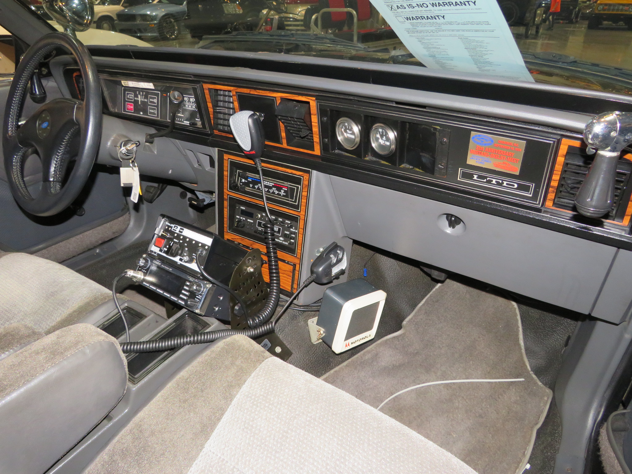 6th Image of a 1984 FORD LTD