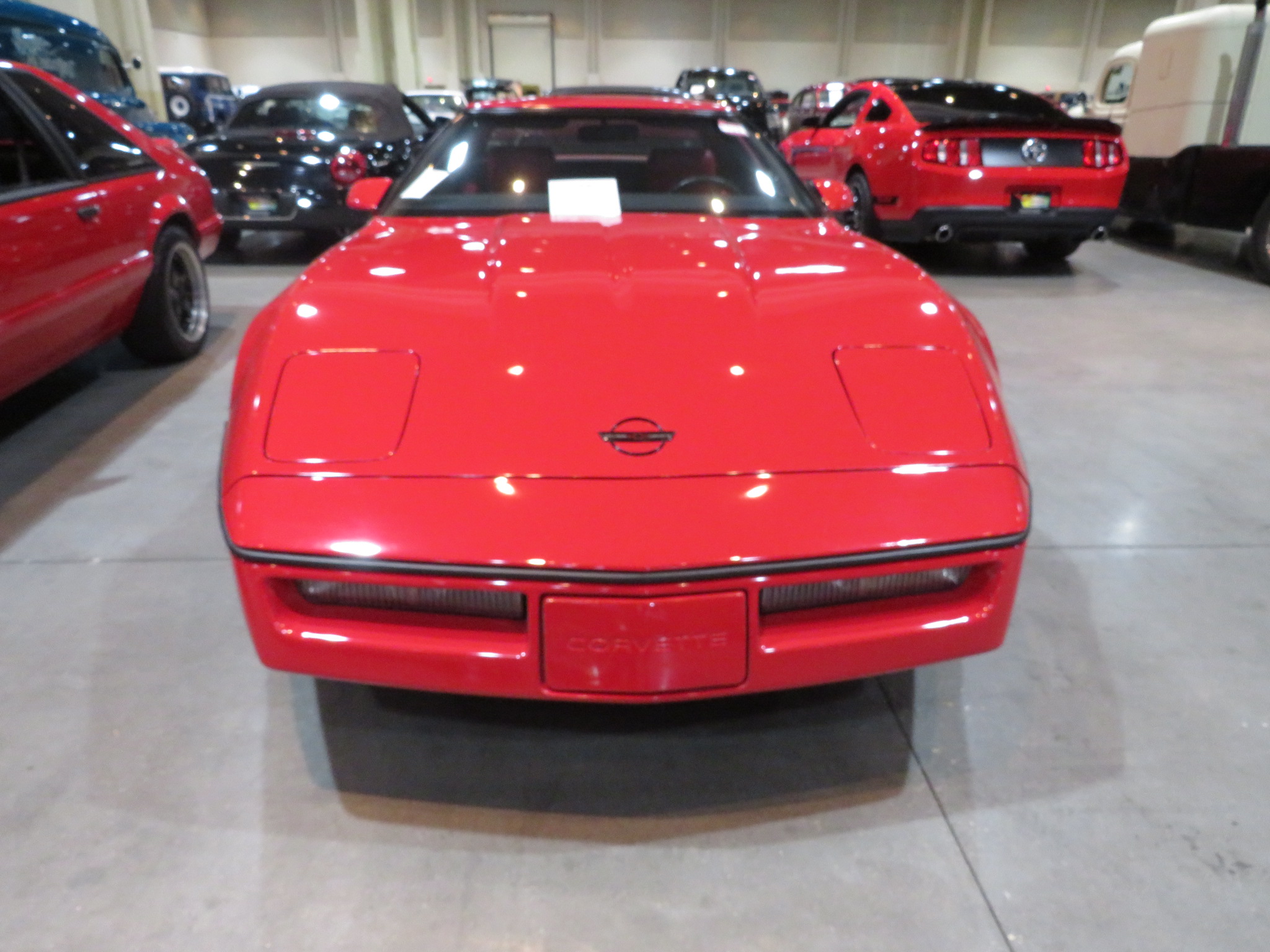 3rd Image of a 1989 CHEVROLET CORVETTE