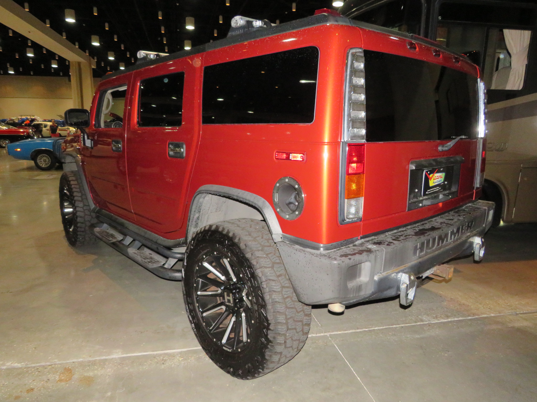 2nd Image of a 2003 HUMMER H2 3/4 TON