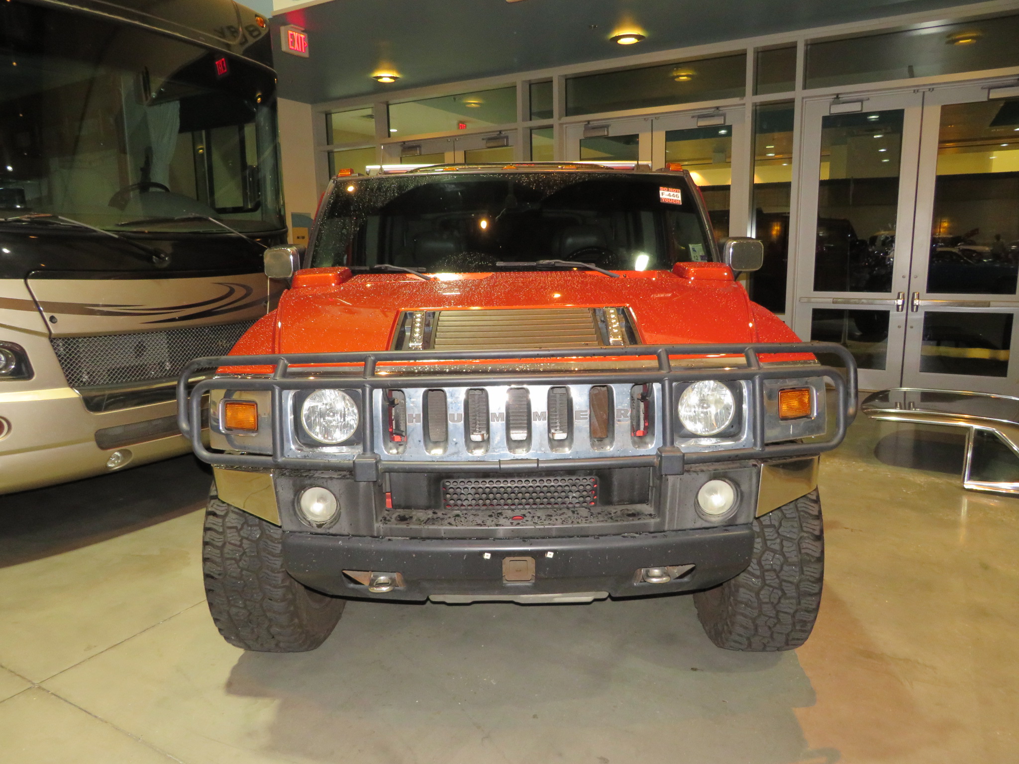 3rd Image of a 2003 HUMMER H2 3/4 TON