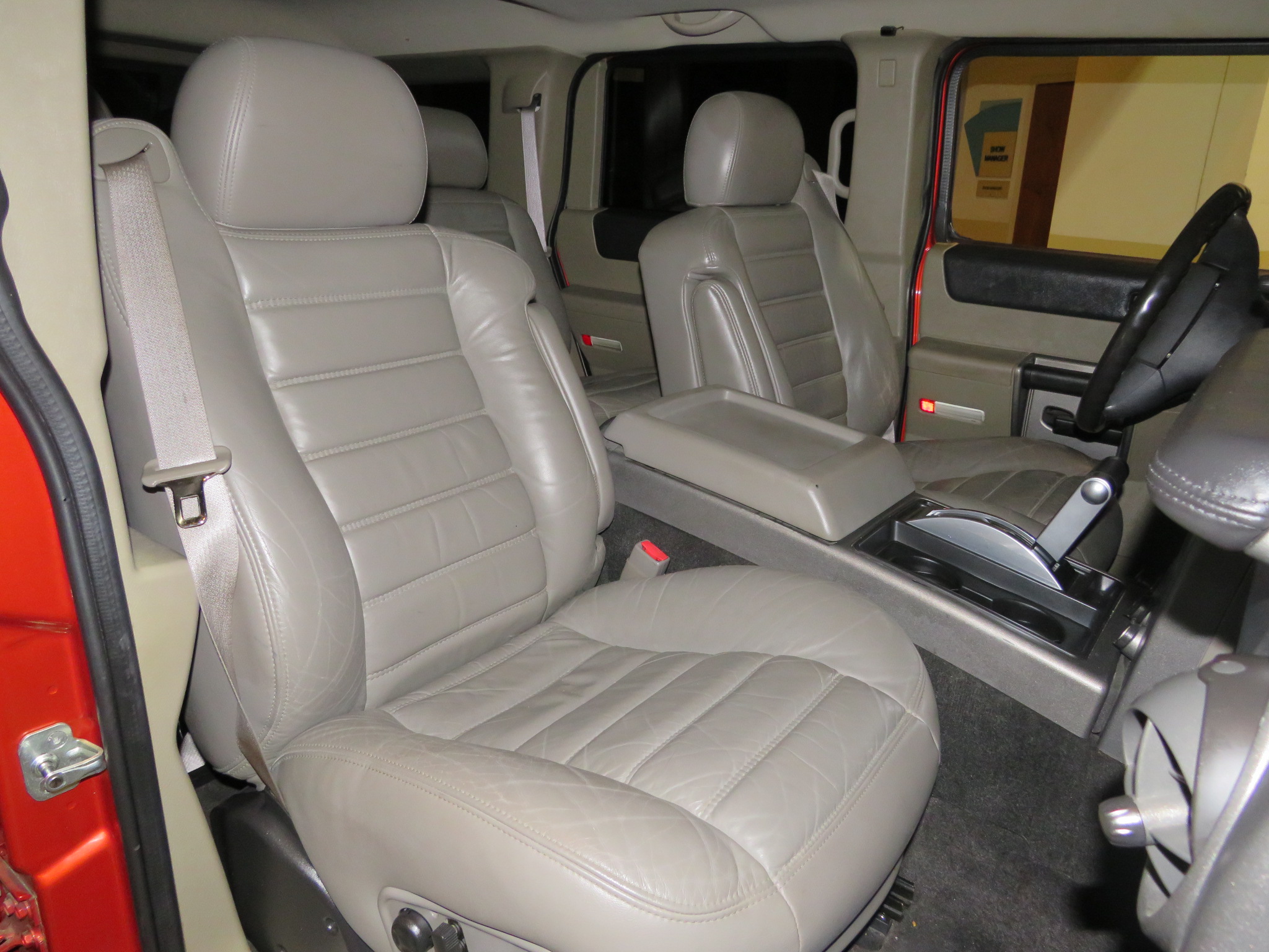 8th Image of a 2003 HUMMER H2 3/4 TON