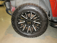 Image 12 of 12 of a 2003 HUMMER H2 3/4 TON