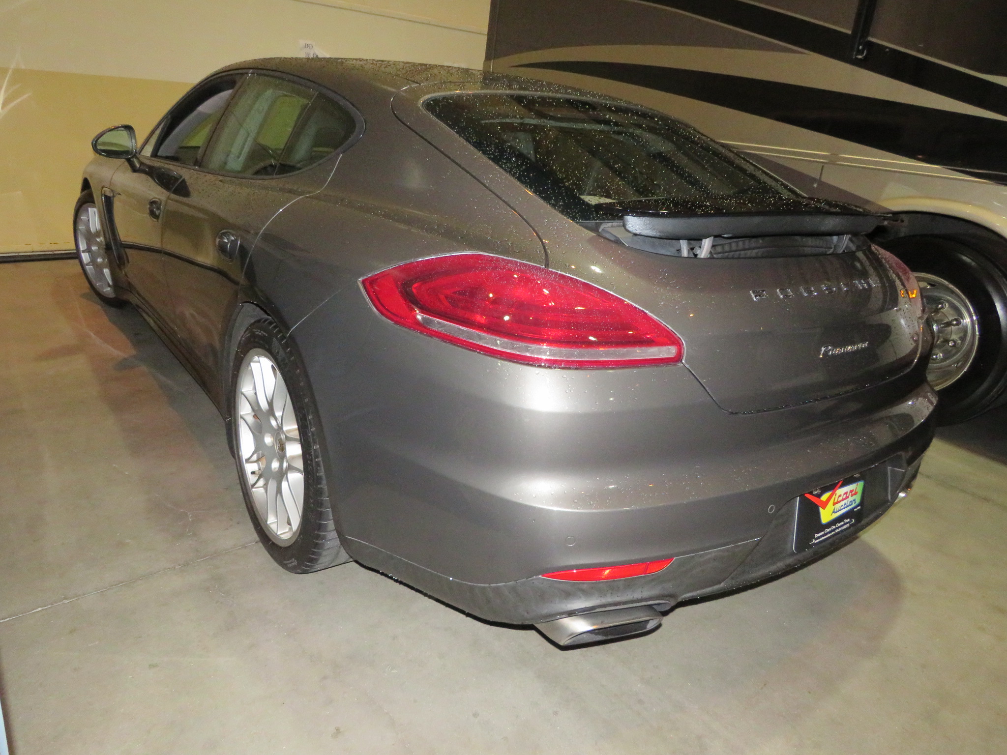 11th Image of a 2014 PORSCHE PANAMERA