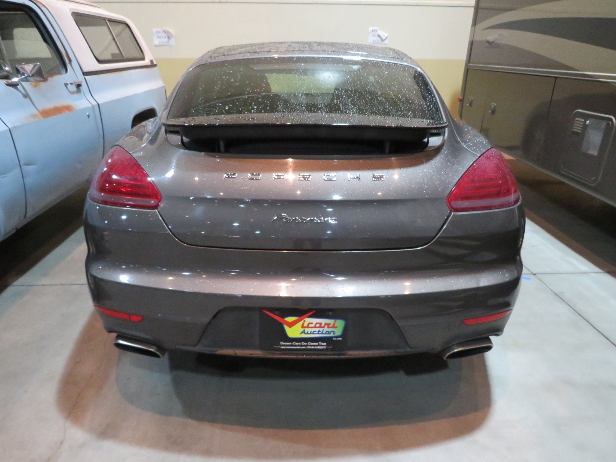 12th Image of a 2014 PORSCHE PANAMERA