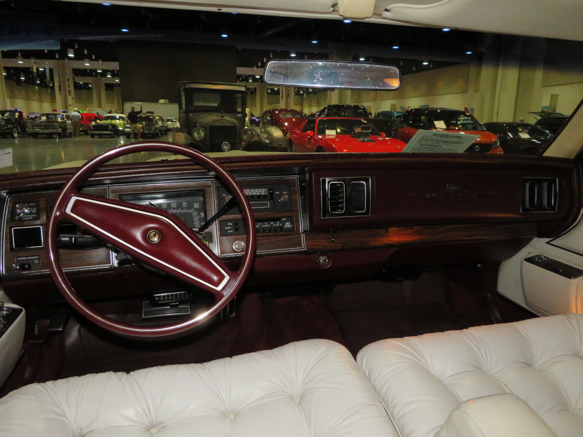 3rd Image of a 1975 CHRYSLER IMPERIAL