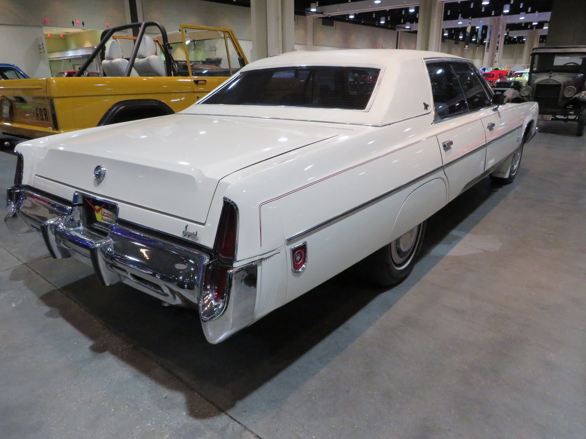 10th Image of a 1975 CHRYSLER IMPERIAL