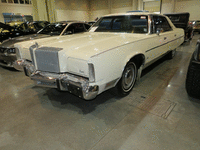 Image 2 of 13 of a 1975 CHRYSLER IMPERIAL