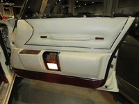 Image 10 of 13 of a 1975 CHRYSLER IMPERIAL