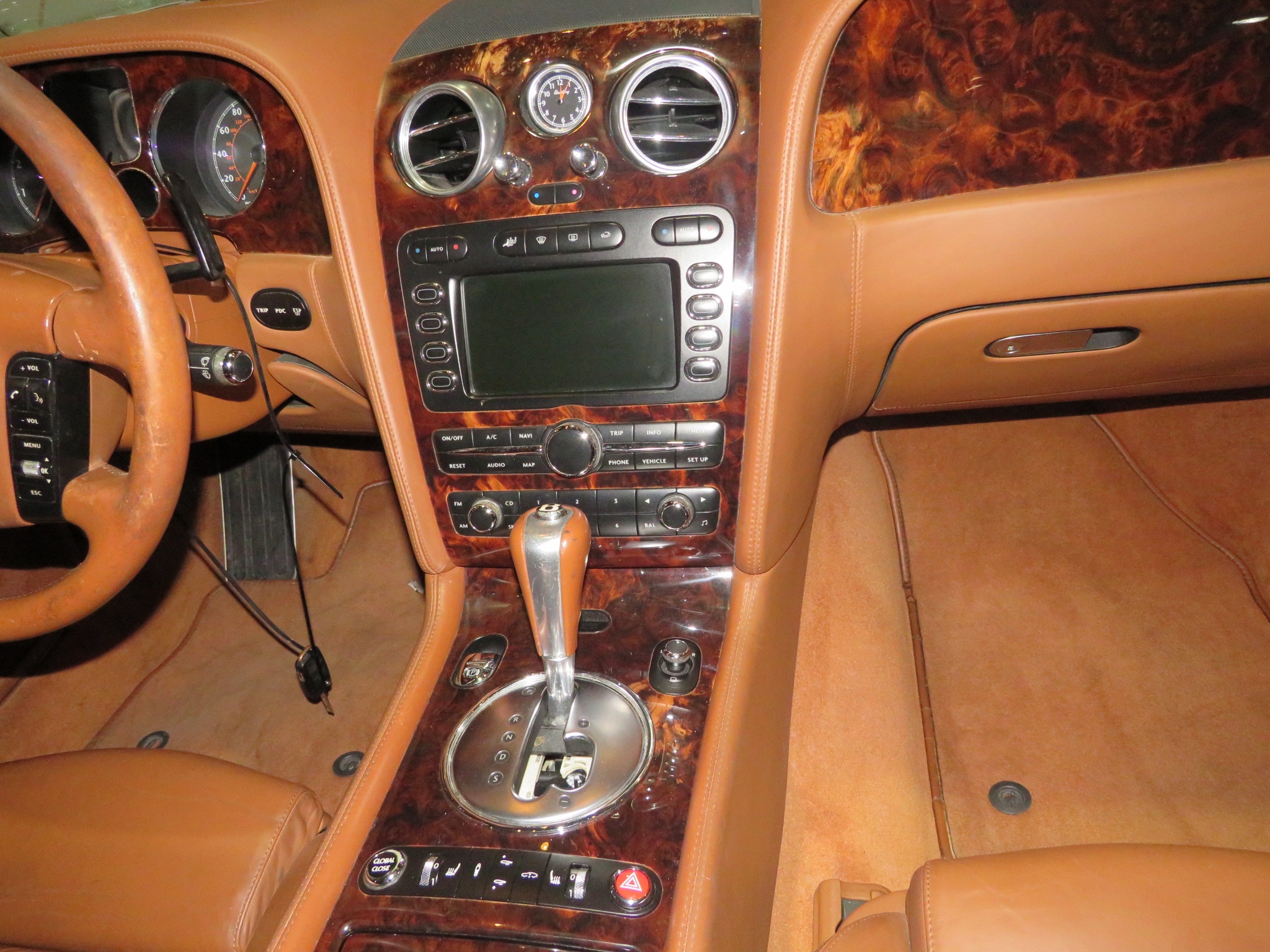 6th Image of a 2005 BENTLEY CONTINENTAL GT
