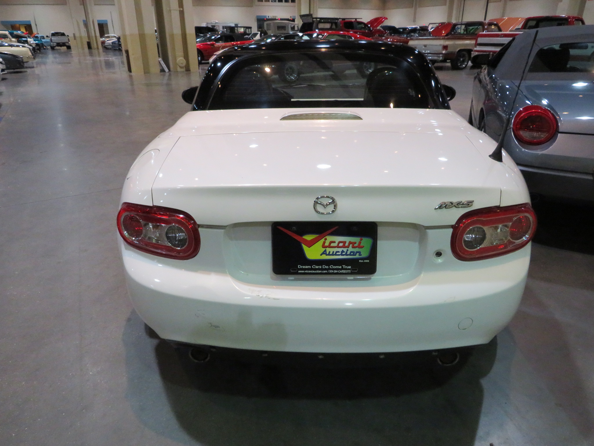 4th Image of a 2013 MAZDA MX-5 MIATA CLUB