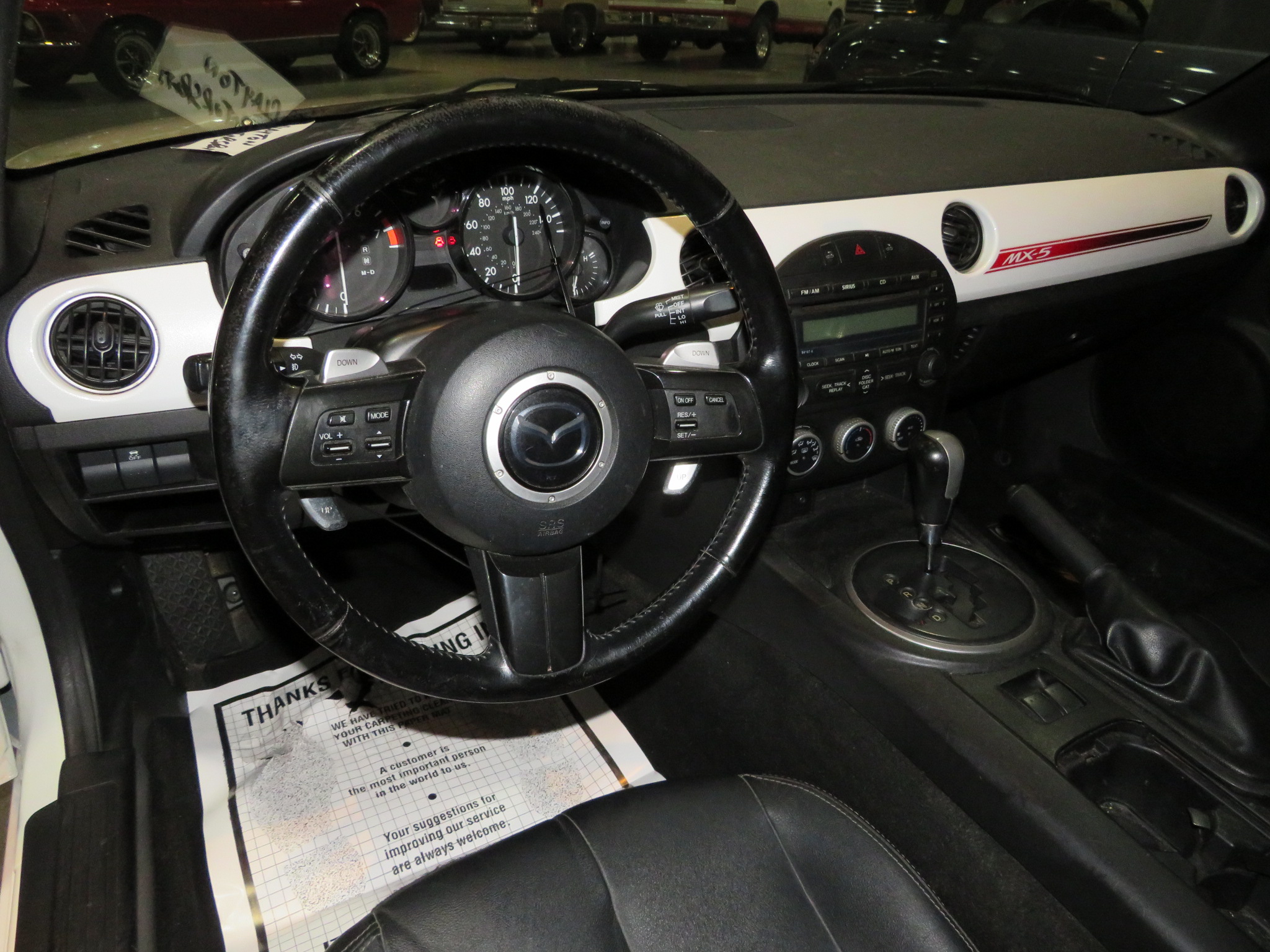 5th Image of a 2013 MAZDA MX-5 MIATA CLUB