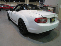 Image 2 of 11 of a 2013 MAZDA MX-5 MIATA CLUB