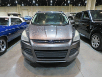 Image 2 of 11 of a 2014 FORD ESCAPE SE