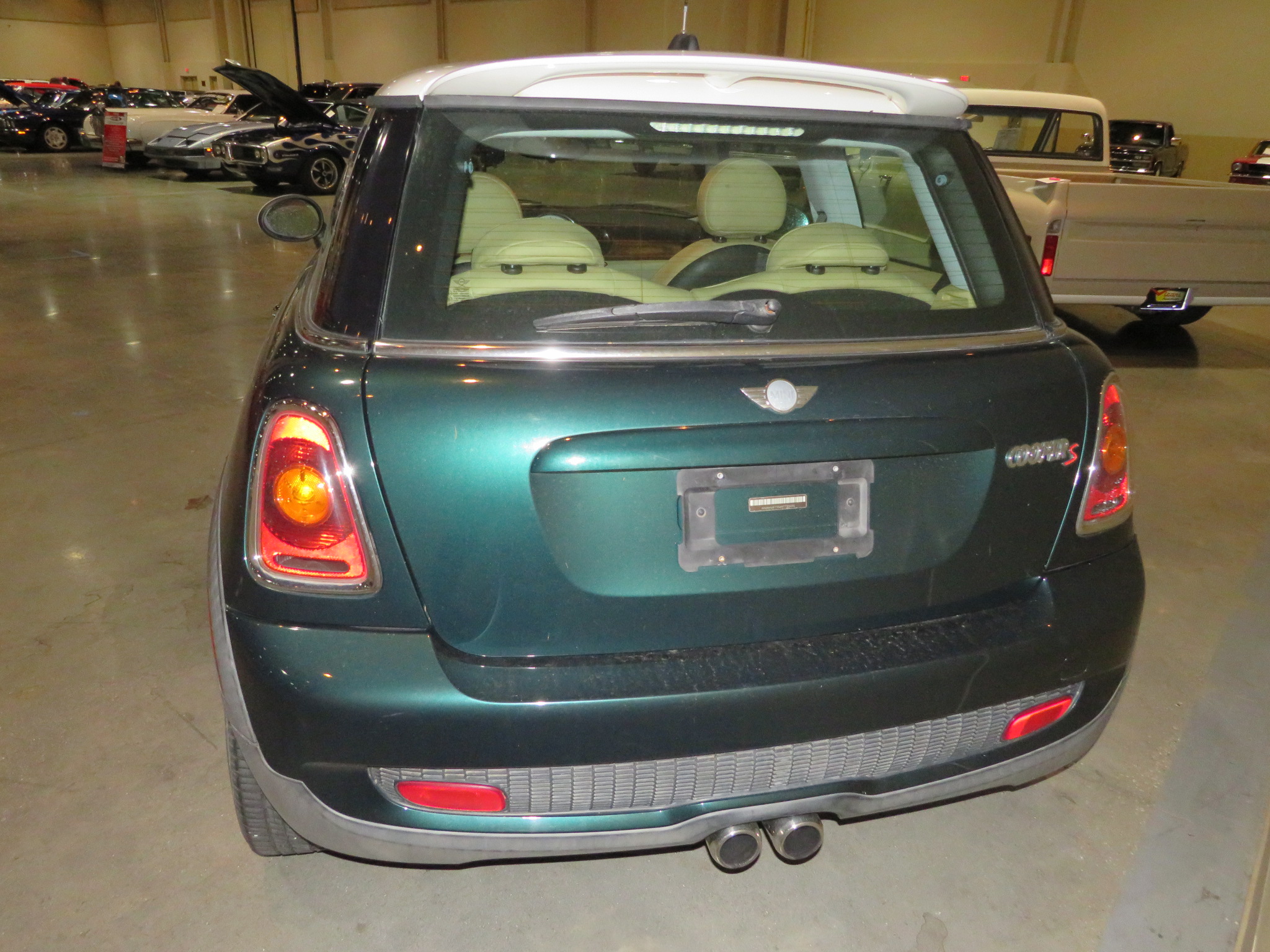 3rd Image of a 2009 MINI COOPER S