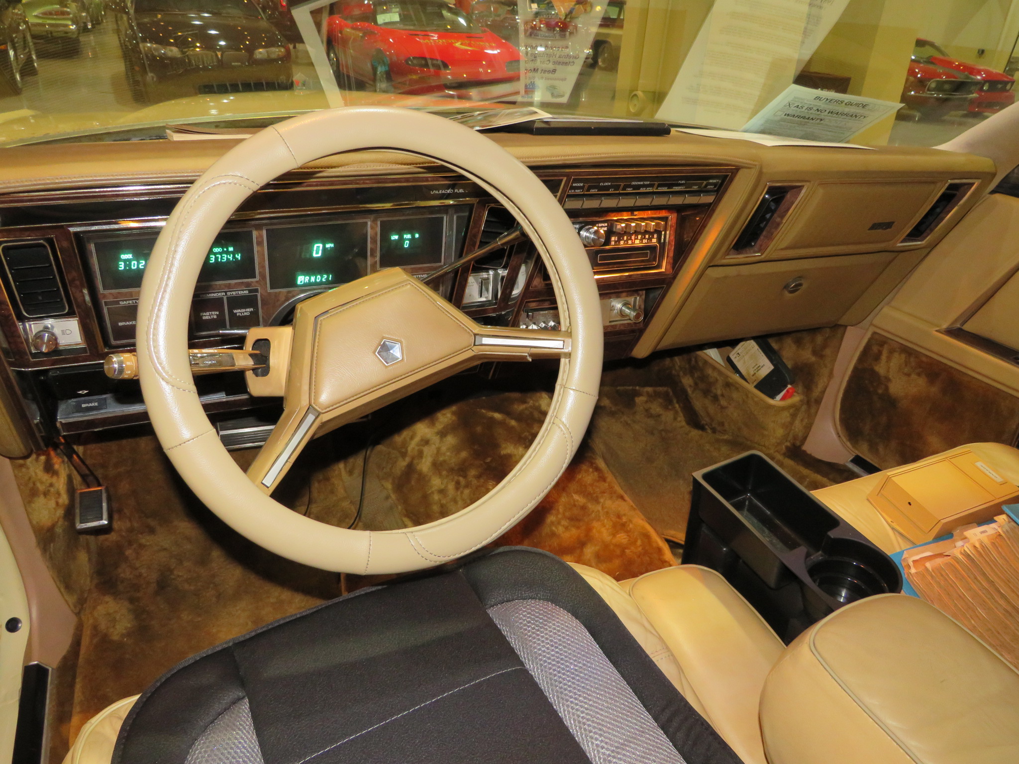 4th Image of a 1981 CHRYSLER IMPERIAL LUXURY