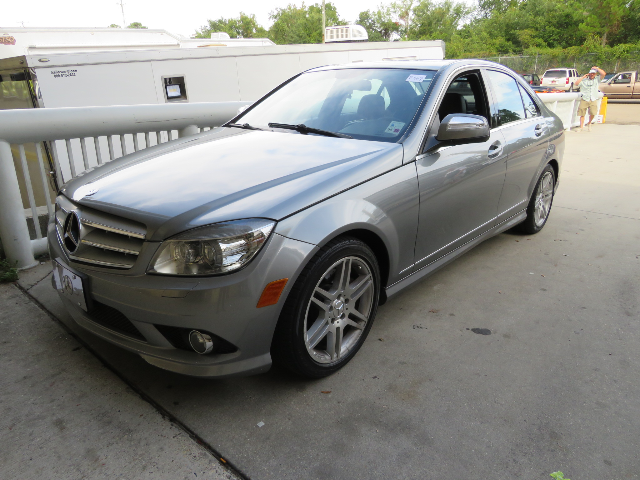 1st Image of a 2008 MERCEDES-BENZ C-CLASS C350