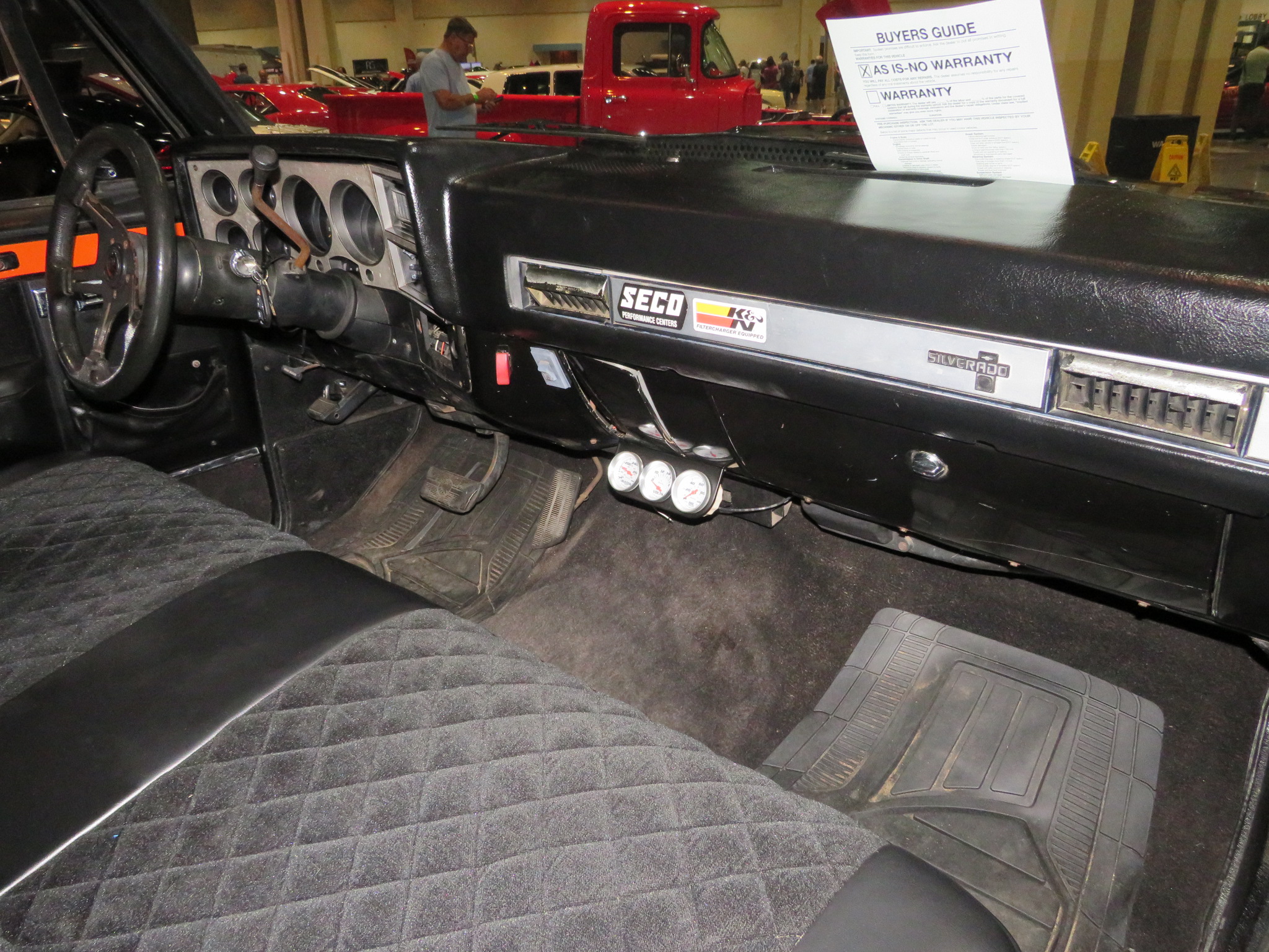 6th Image of a 1985 CHEVROLET C10