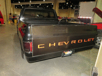 Image 11 of 13 of a 1985 CHEVROLET C10