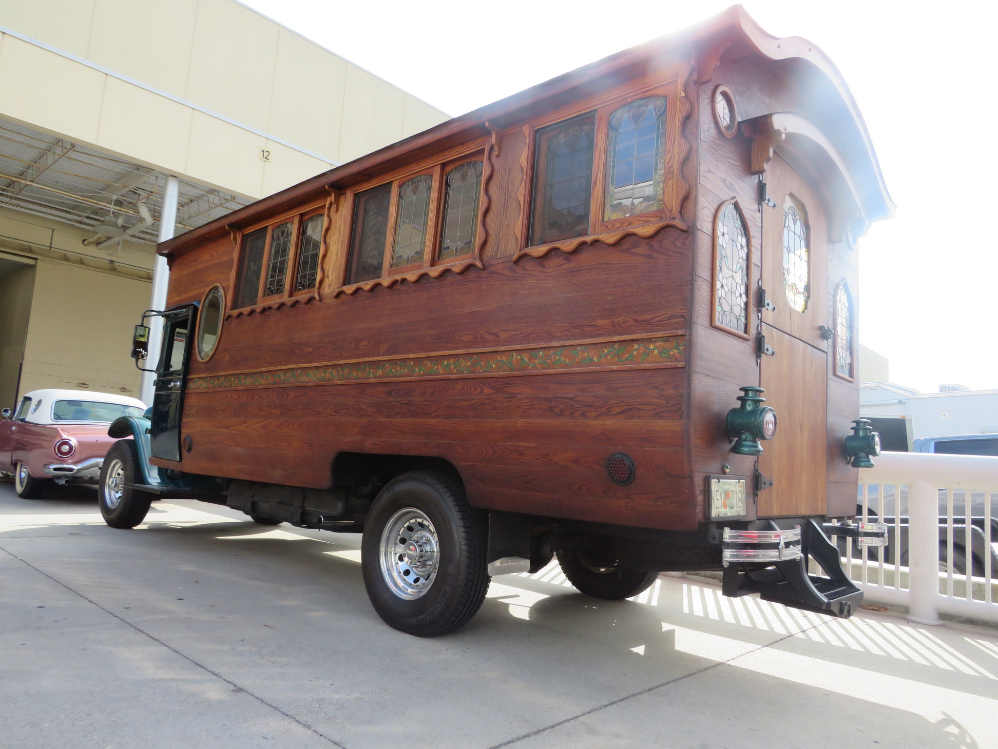 3rd Image of a 1928 CHEVROLET MOTORHOME