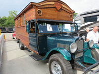 Image 20 of 21 of a 1928 CHEVROLET MOTORHOME