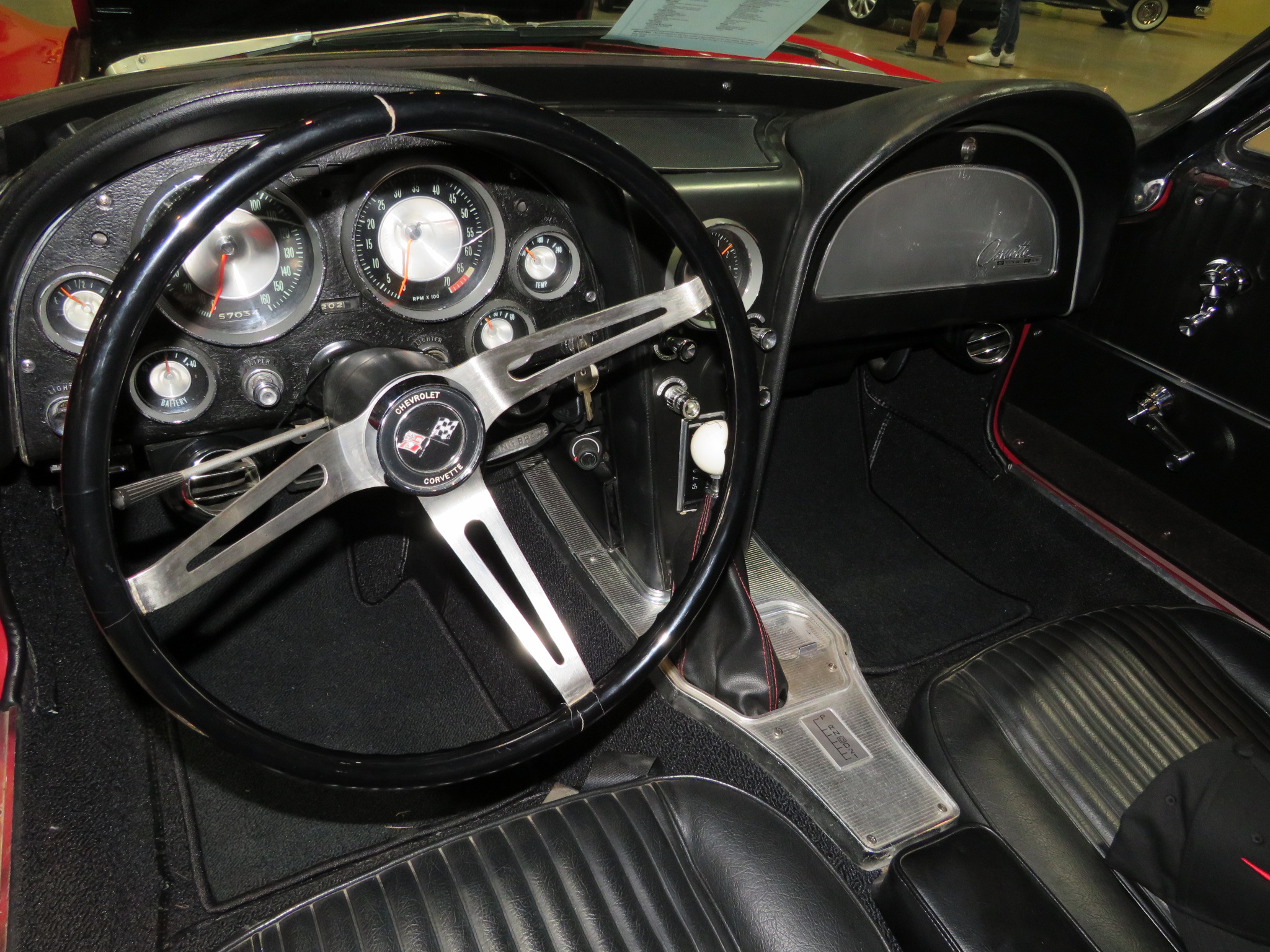 4th Image of a 1963 CHEVROLET CORVETTE