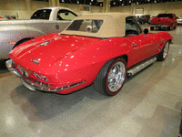 Image 11 of 14 of a 1963 CHEVROLET CORVETTE