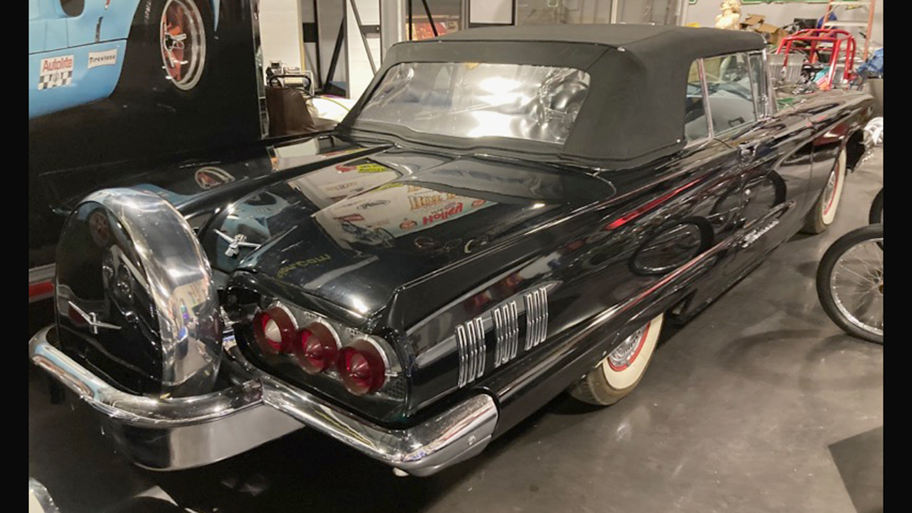 1st Image of a 1960 FORD THUNDERBIRD