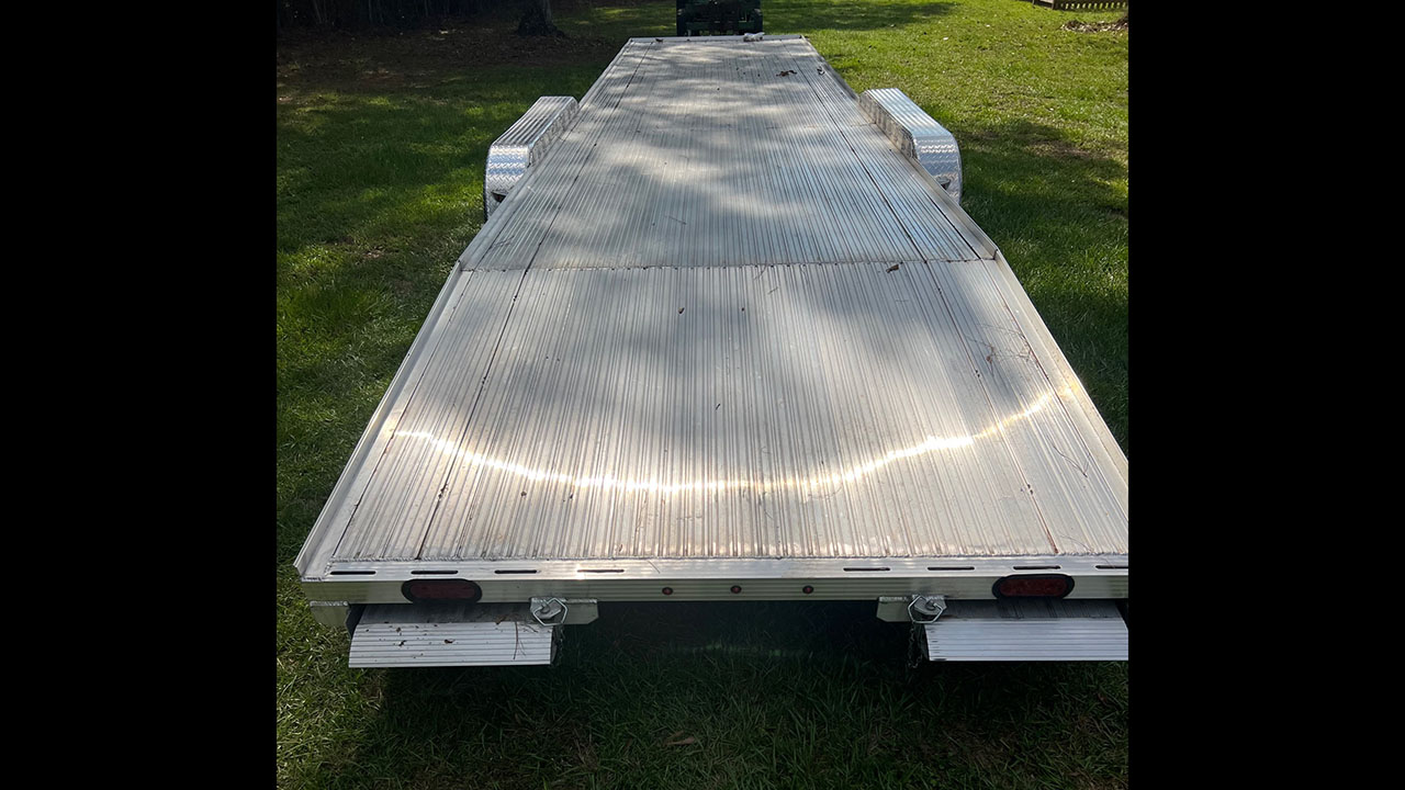 3rd Image of a 2023 CHEROKEE MFG TRAILER