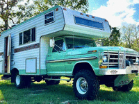 Image 3 of 11 of a 1971 FORD F350 CAMPER