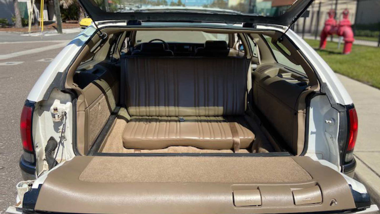 7th Image of a 1993 BUICK ROADMASTER ESTATE WAGON