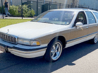 Image 1 of 9 of a 1993 BUICK ROADMASTER ESTATE WAGON