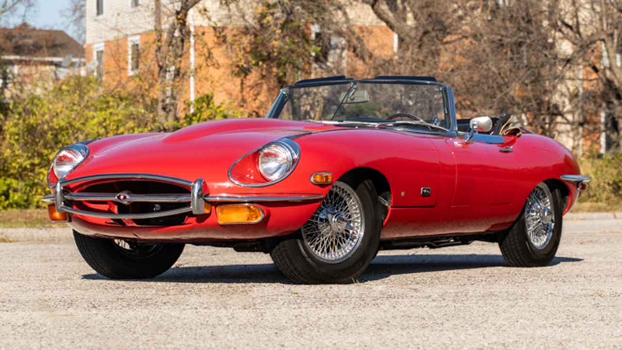 1st Image of a 1971 JAGUAR XKE