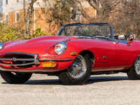 Image 2 of 11 of a 1971 JAGUAR XKE