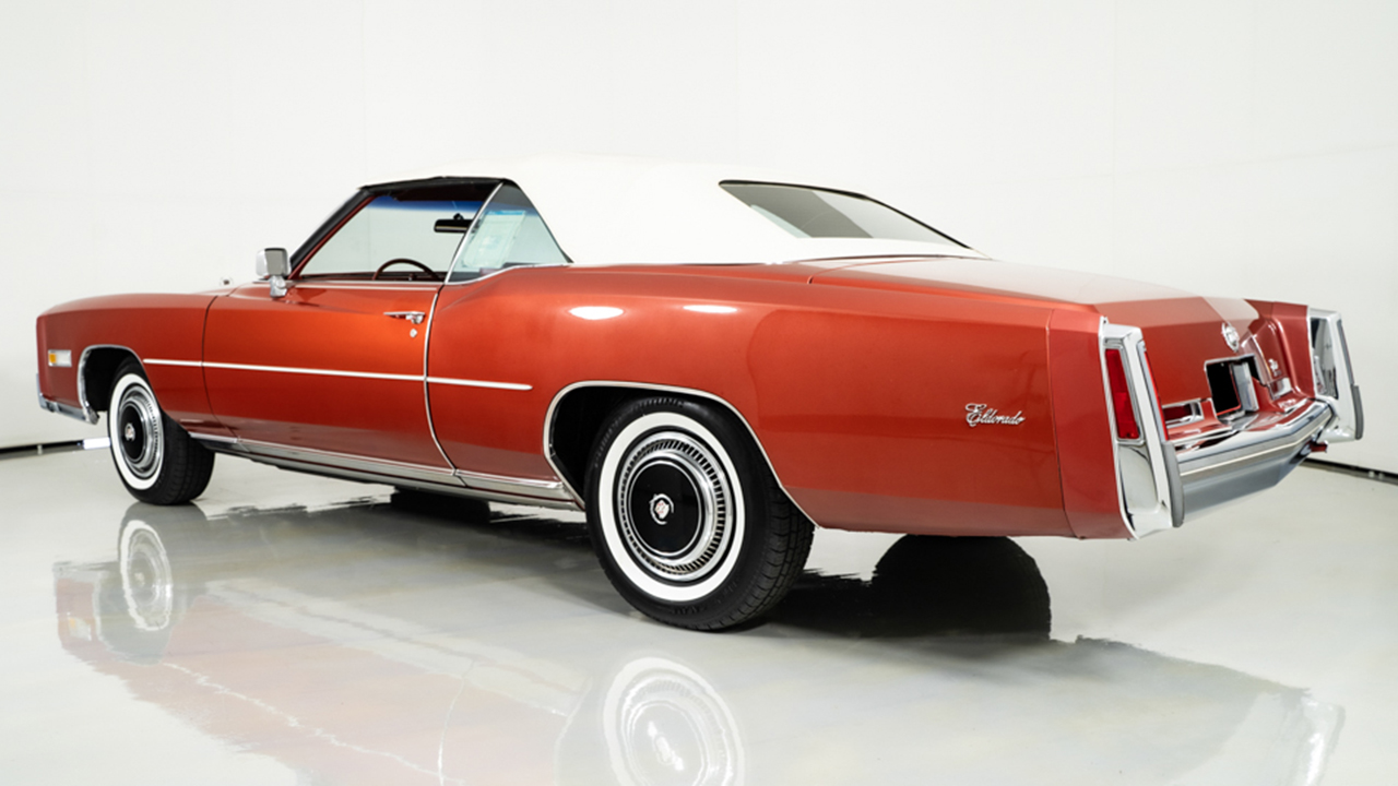 2nd Image of a 1976 CADILLAC ELDORADO