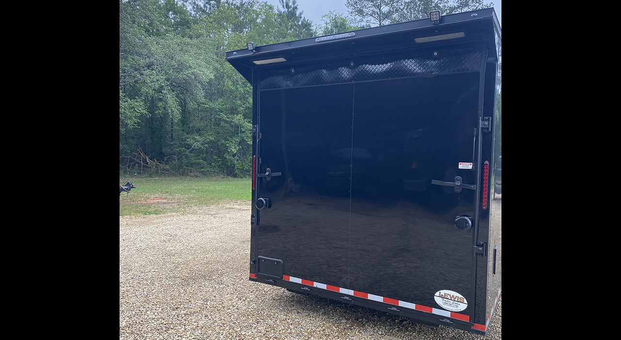 2nd Image of a 2024 ENCLOSED TRAILER