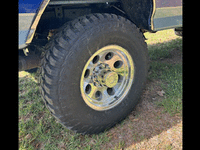 Image 10 of 11 of a 1997 FORD F350