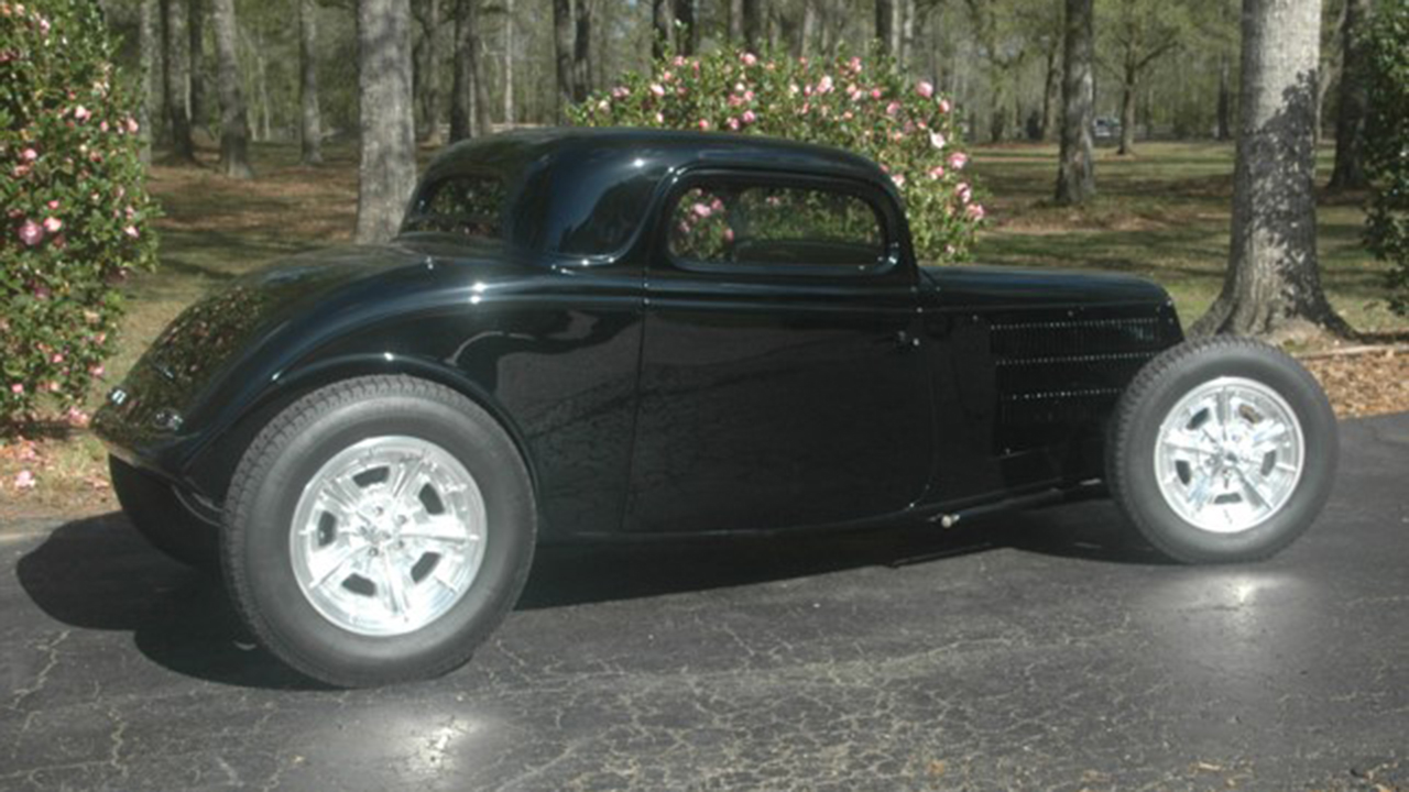 3rd Image of a 1934 FORD THREE WINDOW