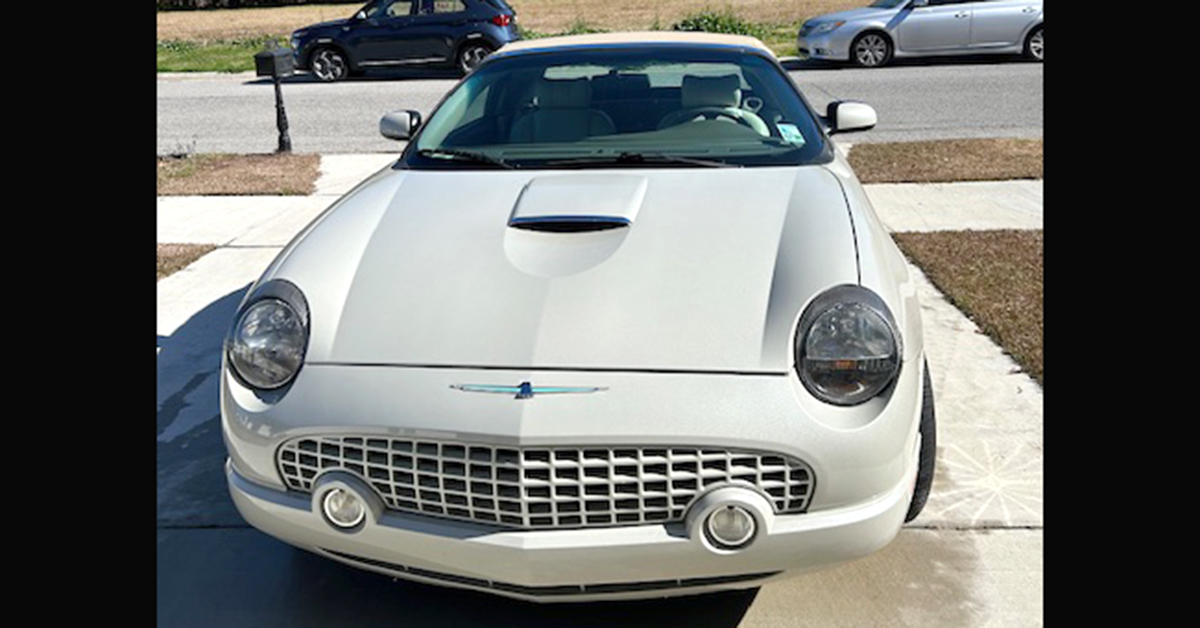 2nd Image of a 2005 FORD THUNDERBIRD 50TH ANNIVERSARY