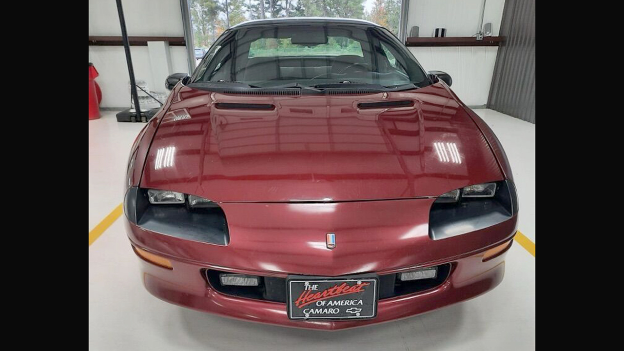 8th Image of a 1994 CHEVROLET CAMARO Z28