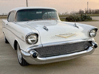Image 2 of 21 of a 1957 CHEVROLET BELAIR