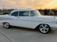 Image 6 of 21 of a 1957 CHEVROLET BELAIR