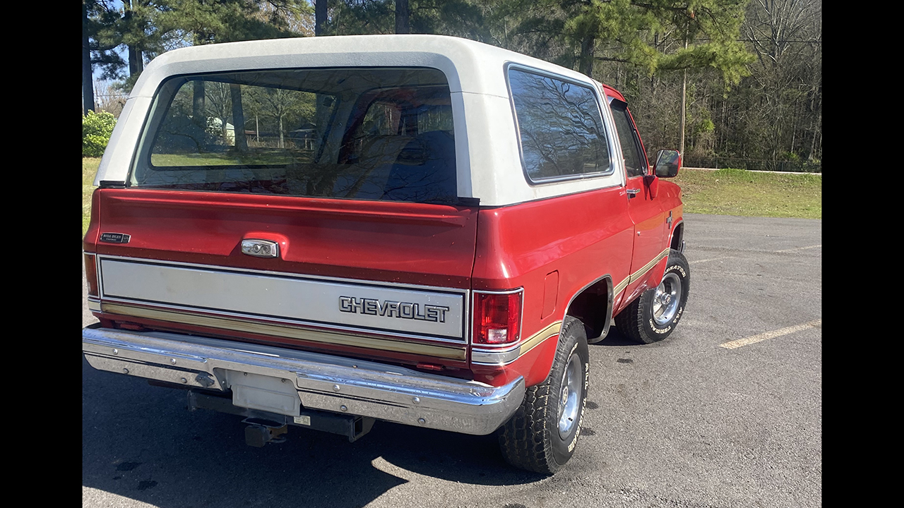 5th Image of a 1985 CHEVROLET BLAZER