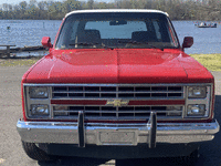 Image 4 of 15 of a 1985 CHEVROLET BLAZER